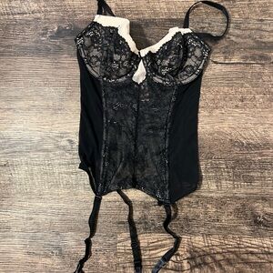 Victoria's Secret Black Sexy Lace Bustier Corset Bra